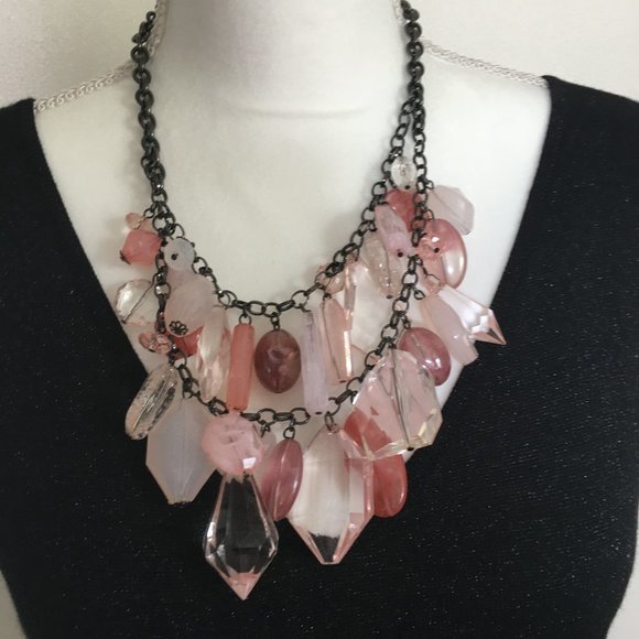 Gun Metal Silver Pink Acrylic Crystal Necklace - Picture 7 of 10